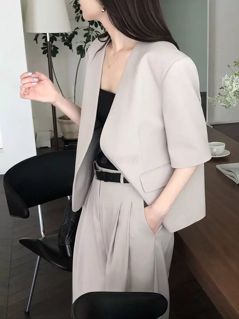 Overclassic - Korean Women Fashion - #vintagekidsstyle - Relieve Jacket - 10