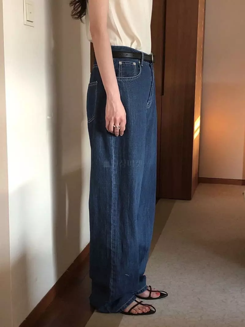 Overclassic - Korean Women Fashion - #womensfashion - Summer Mark Jeans - 3