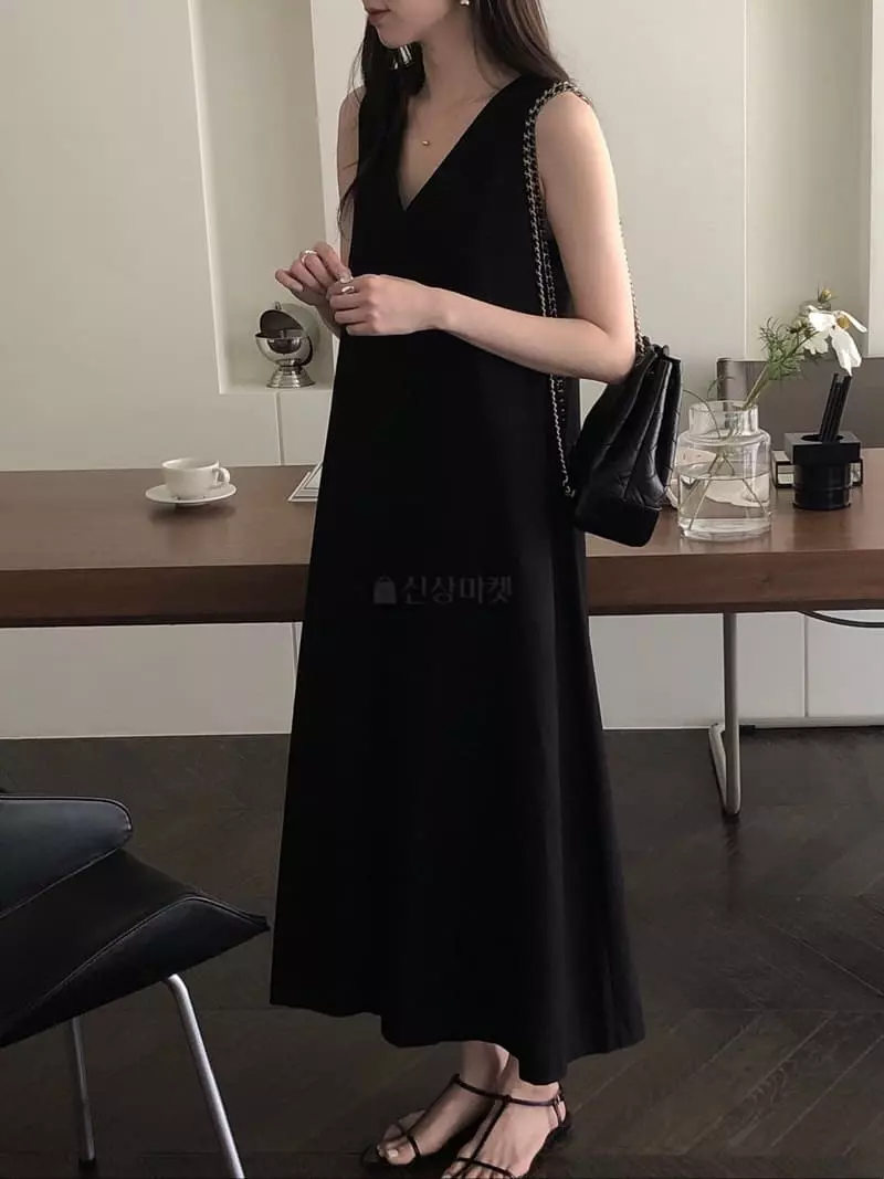 Overclassic - Korean Women Fashion - #womensfashion - V Neck One-piece