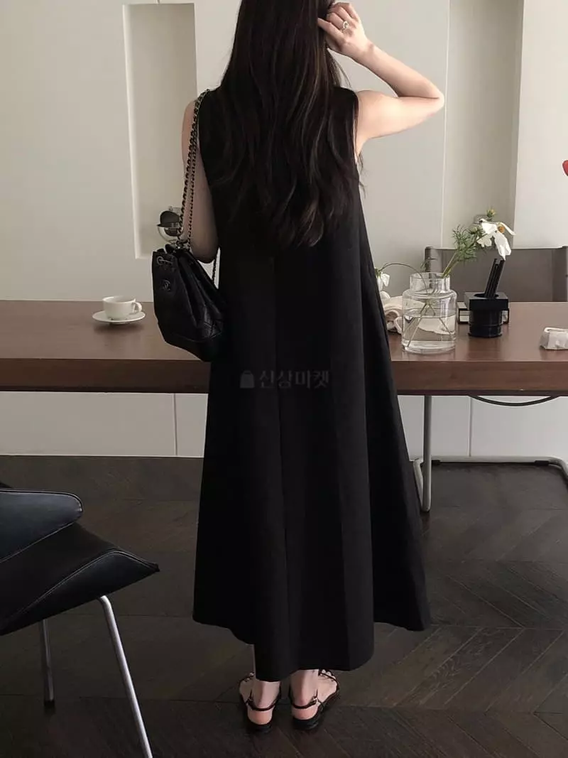 Overclassic - Korean Women Fashion - #womensfashion - V Neck One-piece - 7