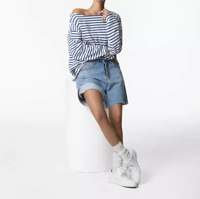 Paper Moon - Korean Women Fashion - #momslook - Boy Friends Boat Neck Tee