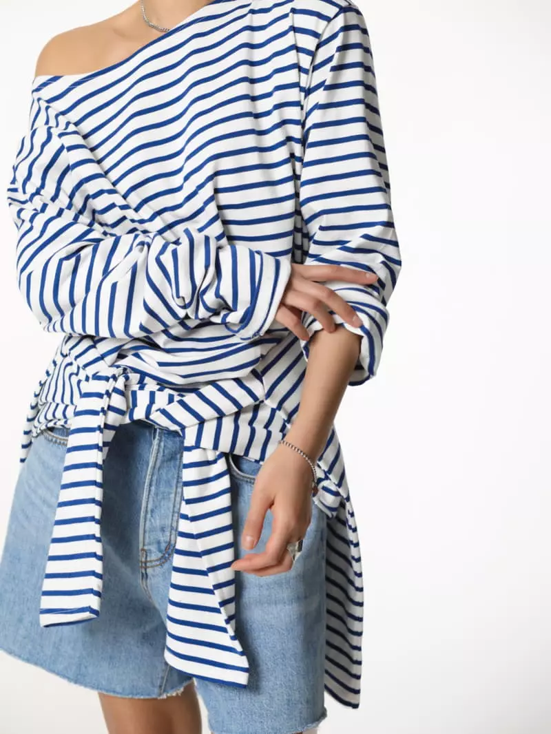 Paper Moon - Korean Women Fashion - #momslook - Boy Friends Boat Neck Tee - 5