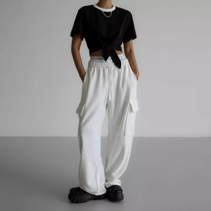 Paper Moon - Korean Women Fashion - #momslook - Chain Necklace Detail Knotted Detail Cropped Tee  - 11