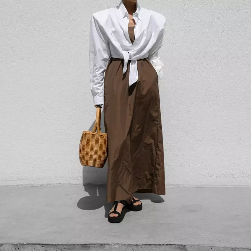 Paper Moon - Korean Women Fashion - #momslook - Knot Detail Padded Shoulder Cropped Button Down Shirt - 2