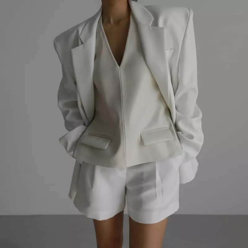 Paper Moon - Korean Women Fashion - #momslook - Classic Pleated Detail Shorts - 3