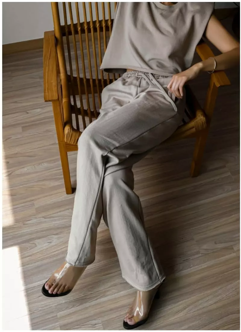 Paper Moon - Korean Women Fashion - #momslook - Cutted Detail Wide Sweat Trousers - 5
