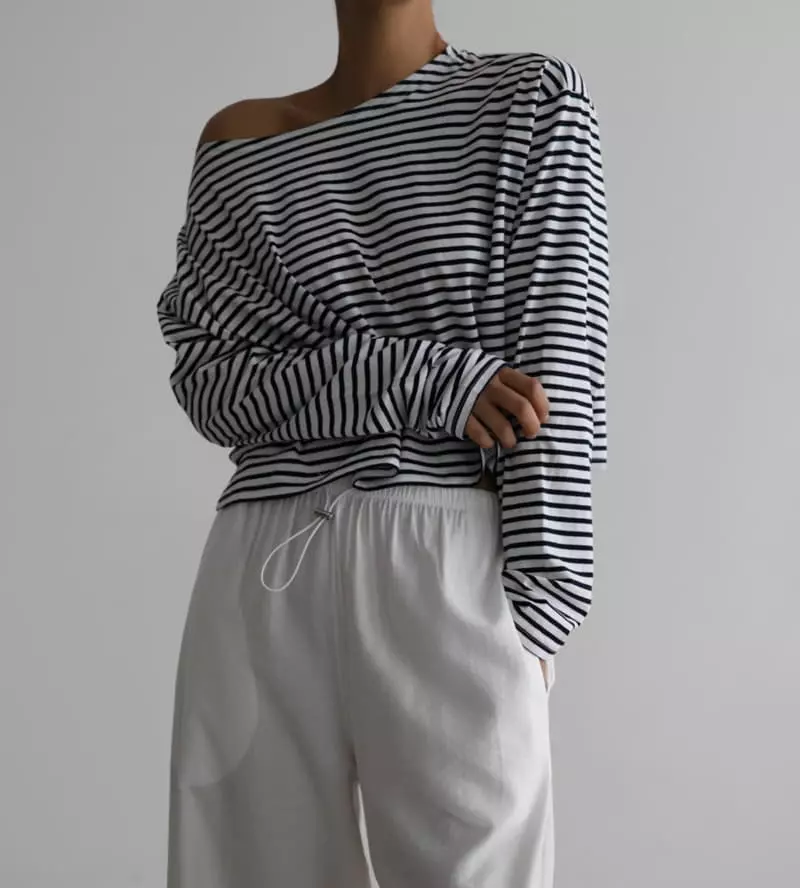 Paper Moon - Korean Women Fashion - #womensfashion - Crop Stripes Tee - 2
