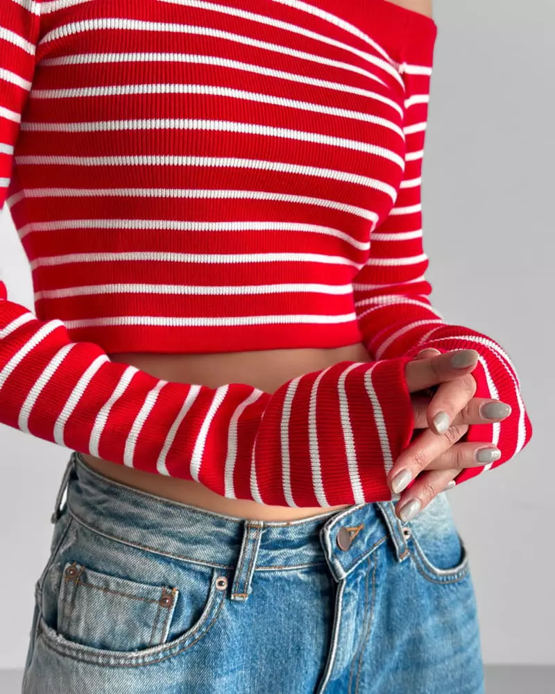 Paper Moon - Korean Women Fashion - #womensfashion - Off Shoulder Crop Knit Tee - 10