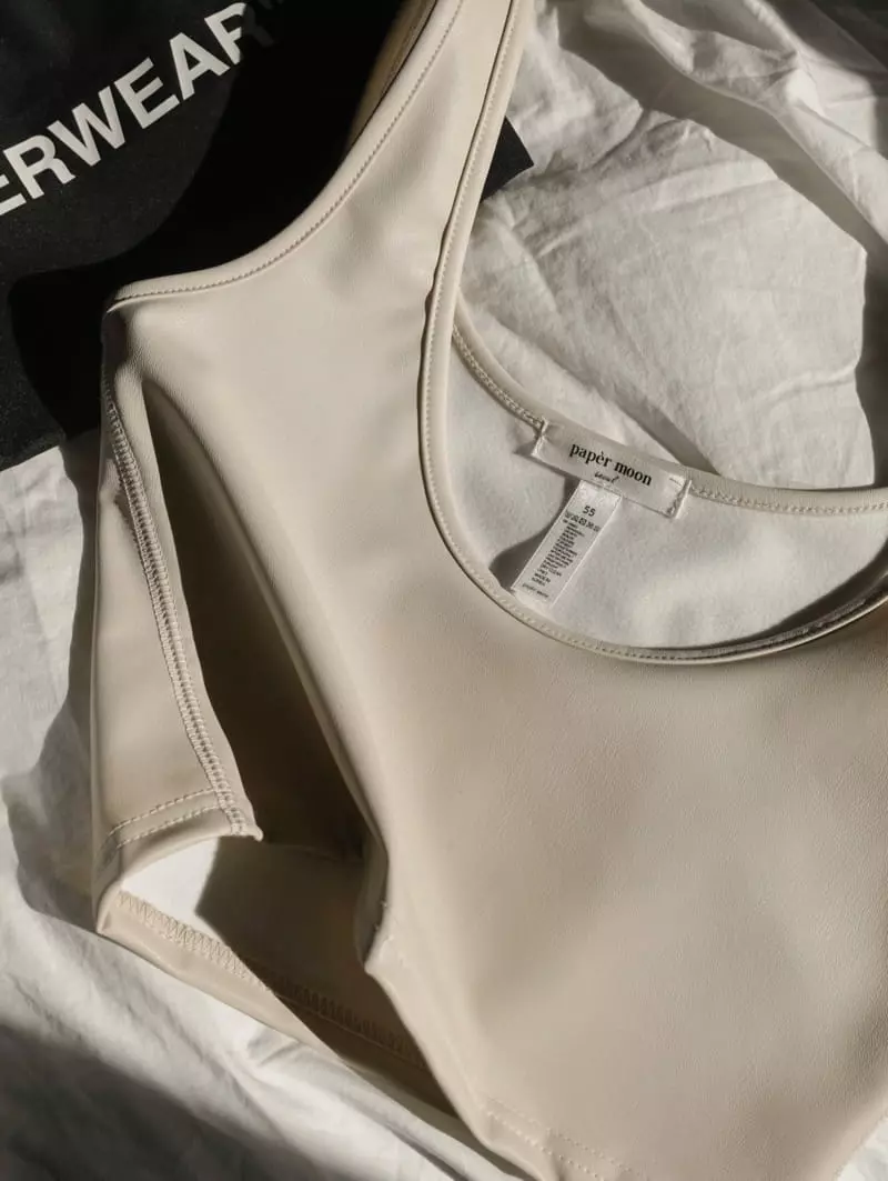 Paper Moon - Korean Women Fashion - #womensfashion - Vegan Leather Cropped Sleeveless Tank Top - 7