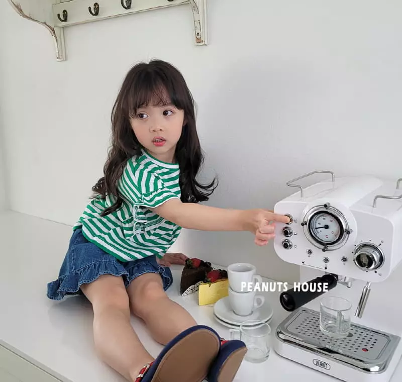 Peanuts - Korean Children Fashion - #stylishchildhood - Frill Denim Shorts - 8