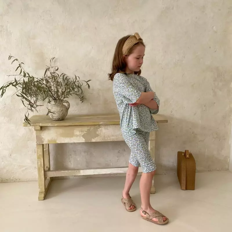 Plan B - Korean Children Fashion - #Kfashion4kids - Flower Top Bottom Set - 7