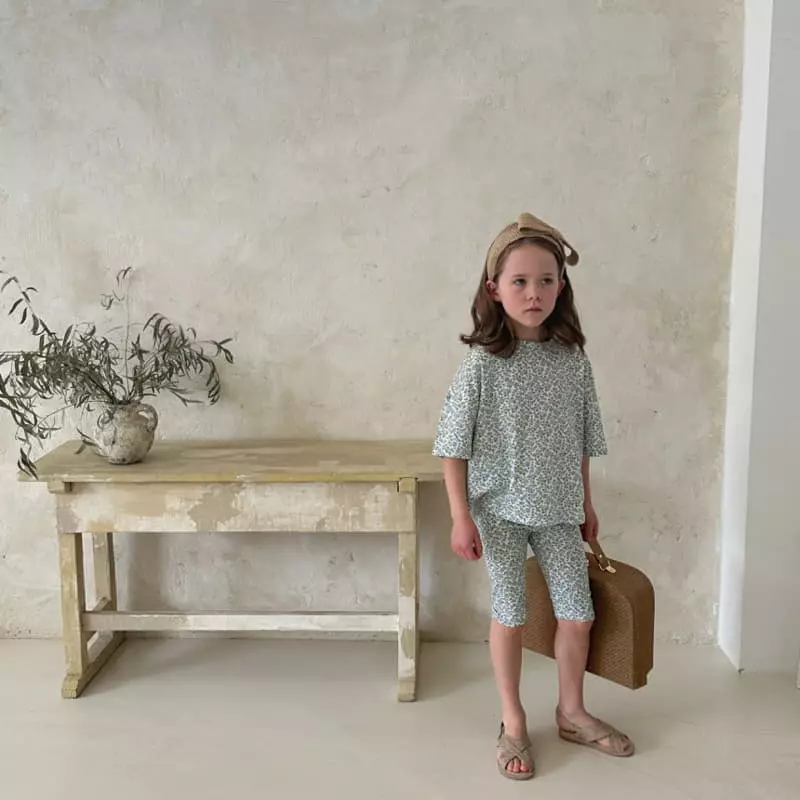 Plan B - Korean Children Fashion - #discoveringself - Flower Top Bottom Set - 2