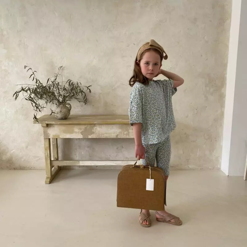 Plan B - Korean Children Fashion - #kidsstore - Flower Top Bottom Set - 5