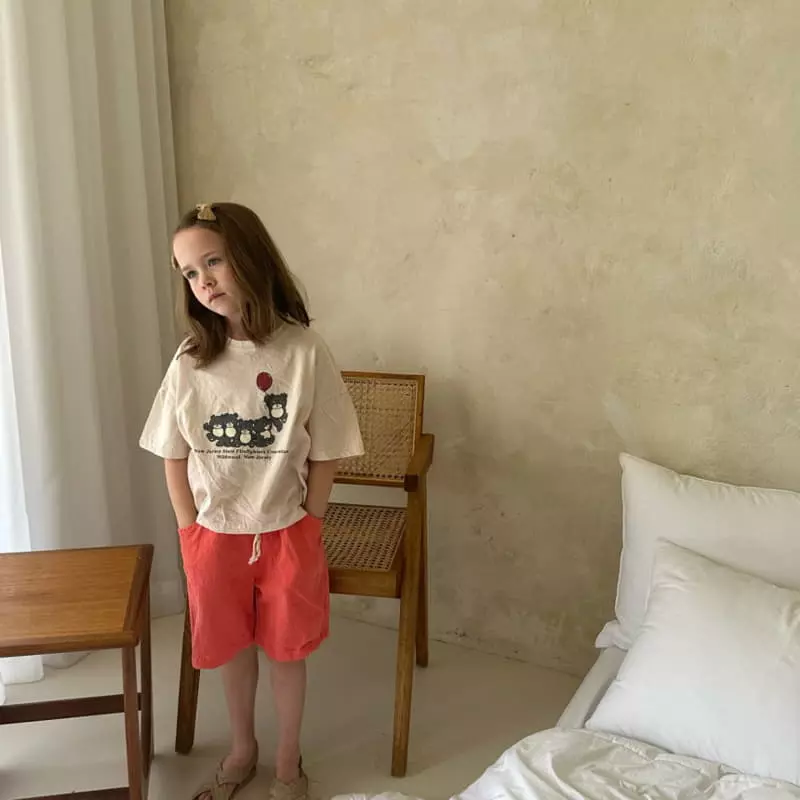 Plan B - Korean Children Fashion - #magicofchildhood - Red Balloon Bear Tee - 10