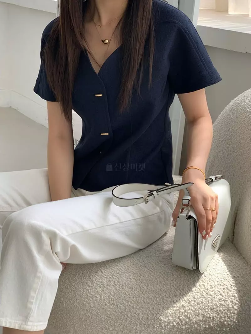 Proper - Korean Women Fashion - #momslook - Lion Jacket - 11