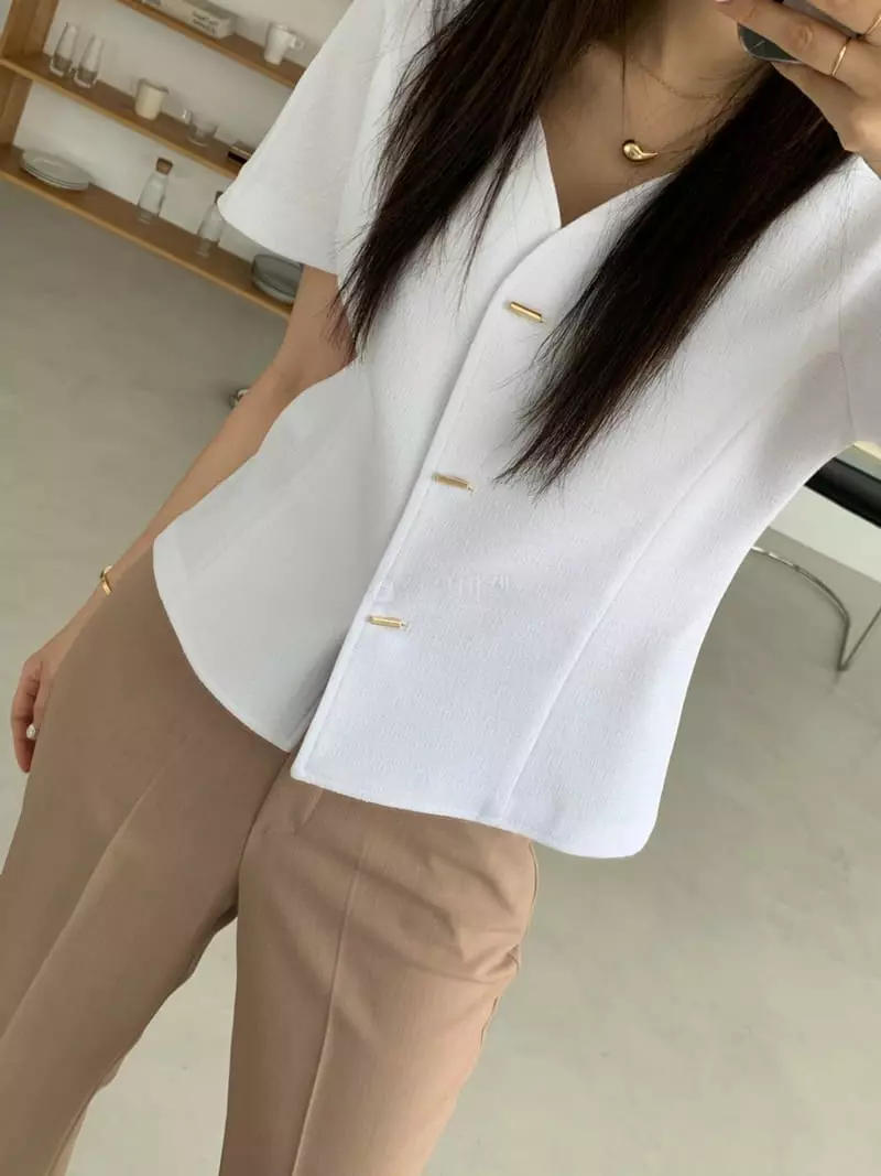 Proper - Korean Women Fashion - #momslook - Lion Jacket - 3