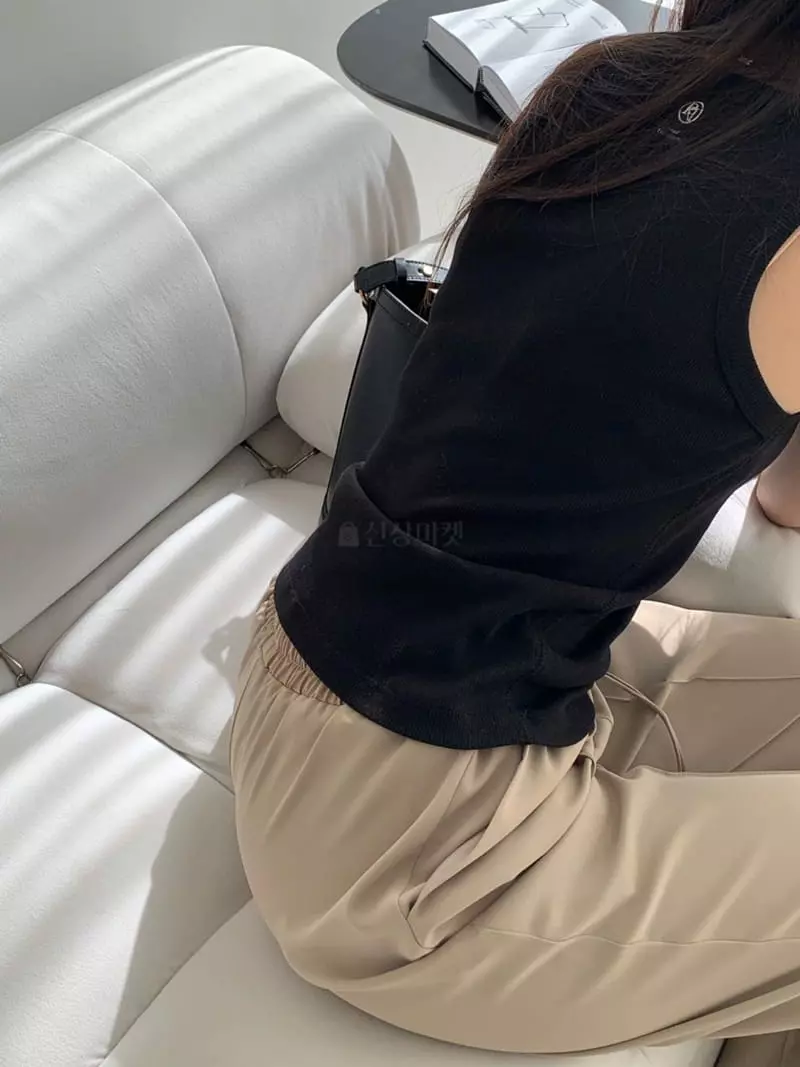 Proper - Korean Women Fashion - #momslook - Cozy Sleeveless - 11