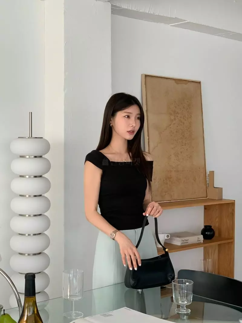 Proper - Korean Women Fashion - #vintageinspired - Lusy Tee - 10