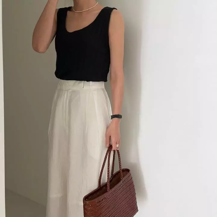 Ripple - Korean Women Fashion - #momslook - Block Sleeveless - 4