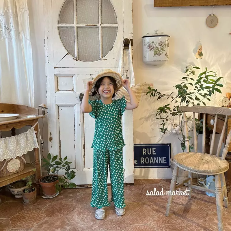 Salad Market - Korean Children Fashion - #fashionkids - Daisy Pleats Top Bottom Set - 8