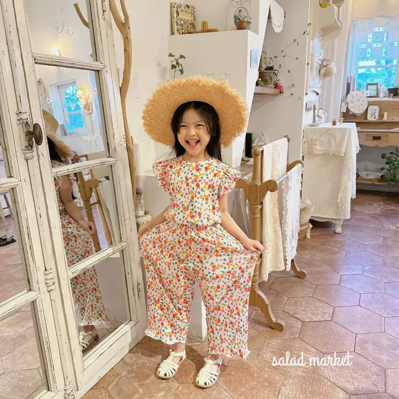Salad Market - Korean Children Fashion - #kidzfashiontrend - Camellia Pleats Top Bottom Set - 10