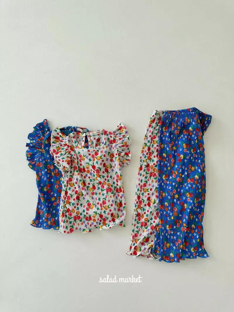 Salad Market - Korean Children Fashion - #stylishchildhood - Camellia Pleats Top Bottom Set - 2