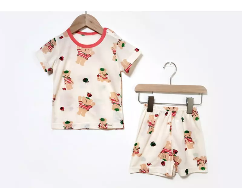 Ttasom - Korean Children Fashion - #childrensboutique - Picnic Bear Short Air Silver Easywear - 2