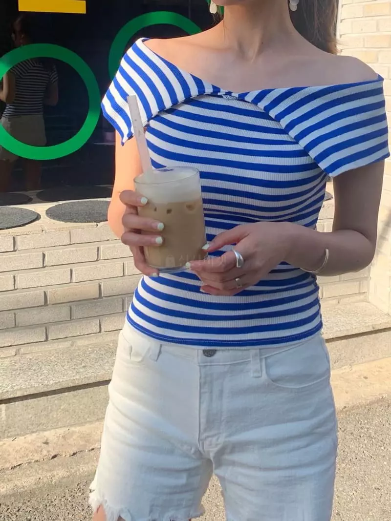 Vannuvo - Korean Women Fashion - #momslook - Stripes Soulder Tee - 6