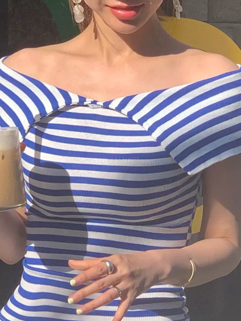 Vannuvo - Korean Women Fashion - #momslook - Stripes Soulder Tee - 8