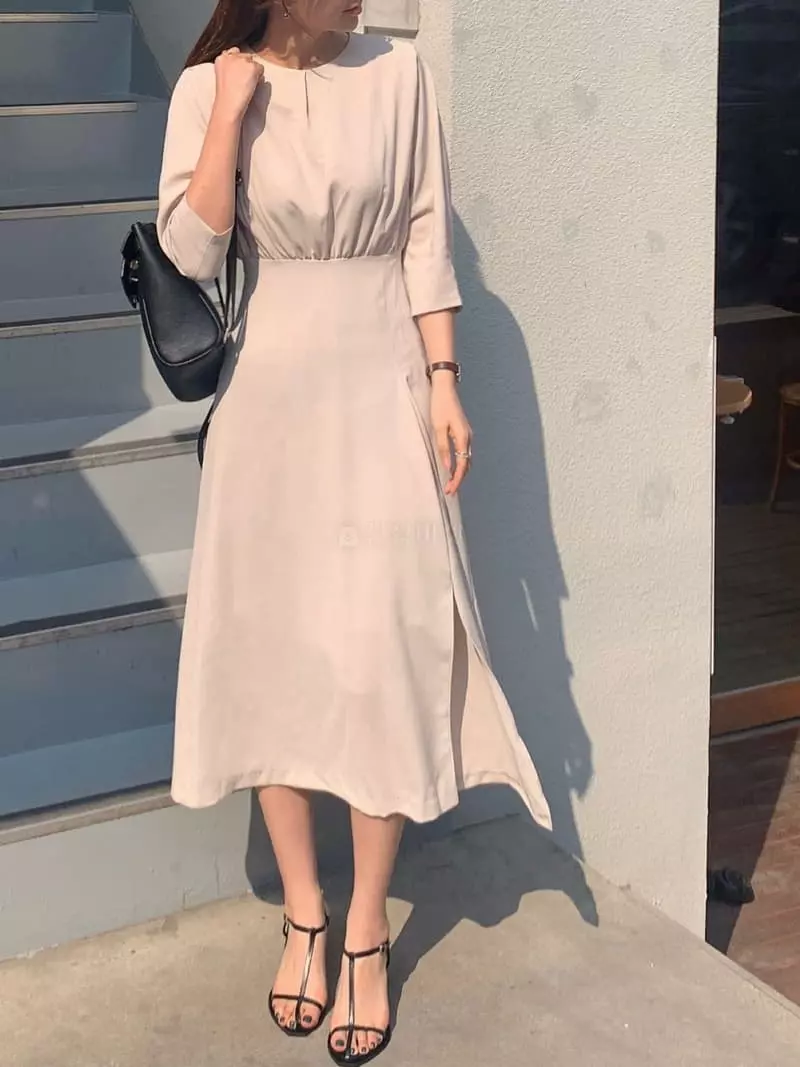 Vannuvo - Korean Women Fashion - #momslook - Mood Slit One-piece - 11