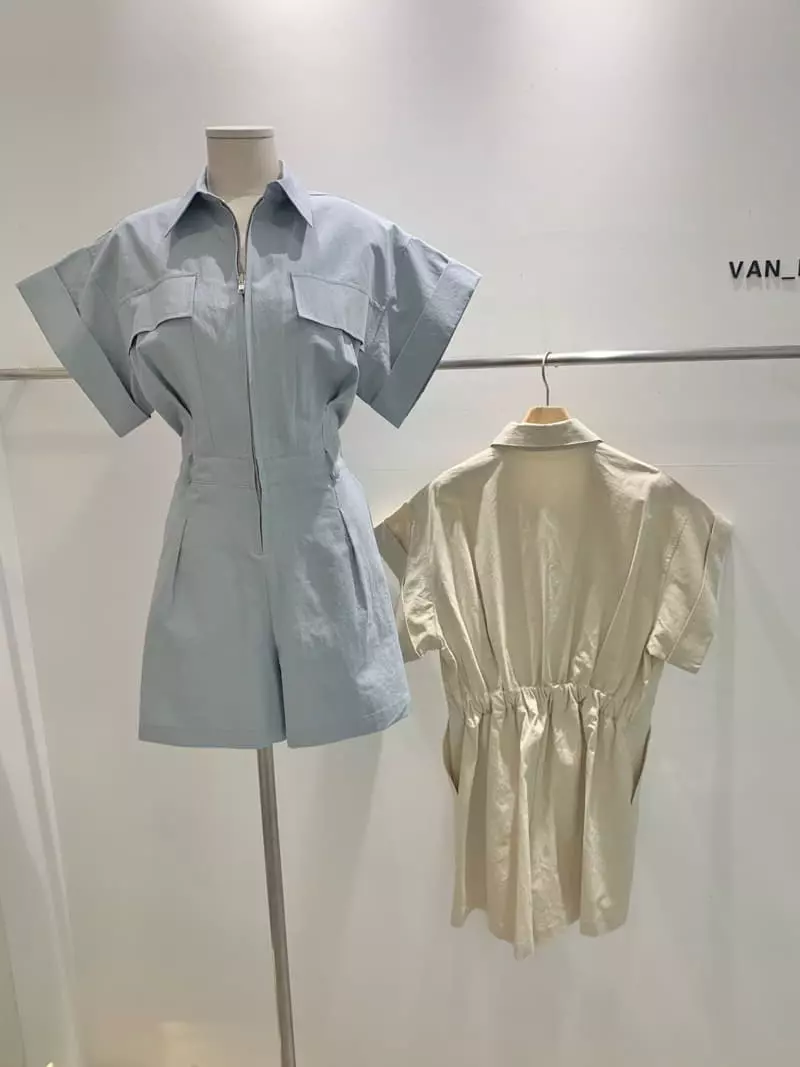 Vannuvo - Korean Women Fashion - #momslook - Pocket Jumpsuit One-piece