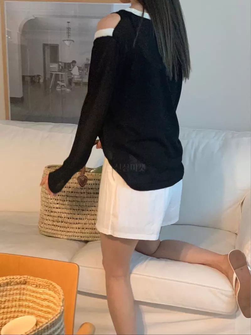 Vannuvo - Korean Women Fashion - #momslook - Linen Color Slit Knit Tee - 6