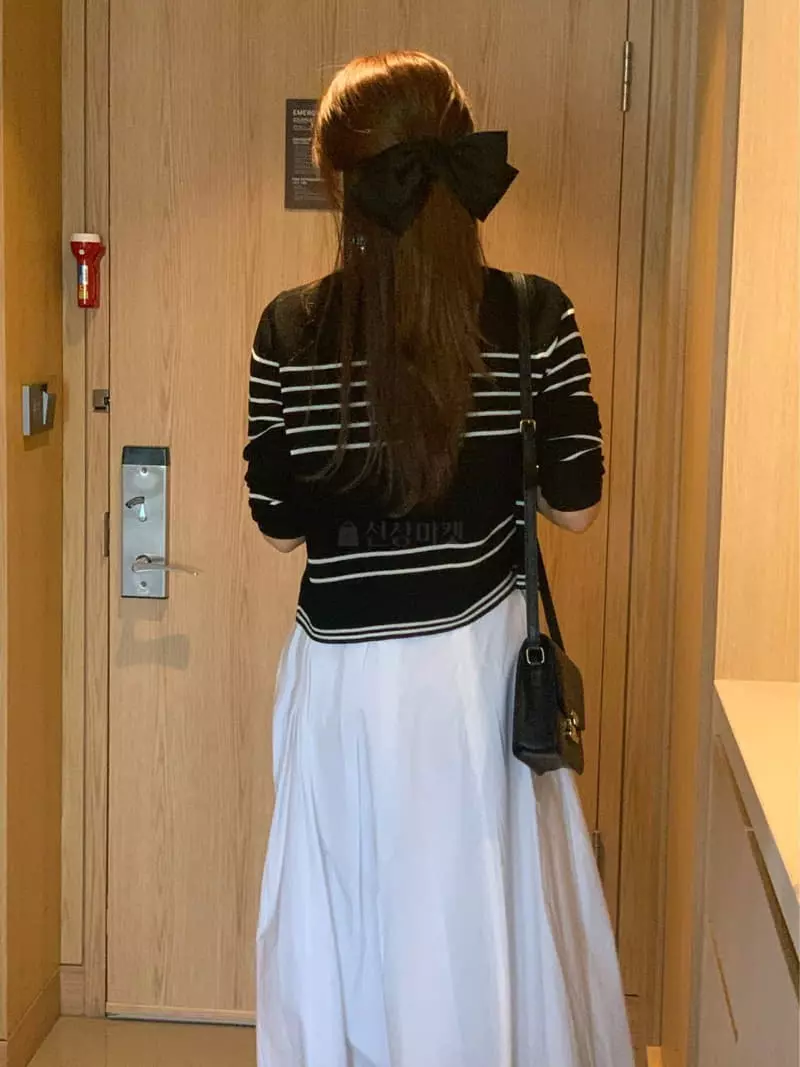 Vannuvo - Korean Women Fashion - #momslook - Linen Stripes Sleeveless Top Bottom Set - 3