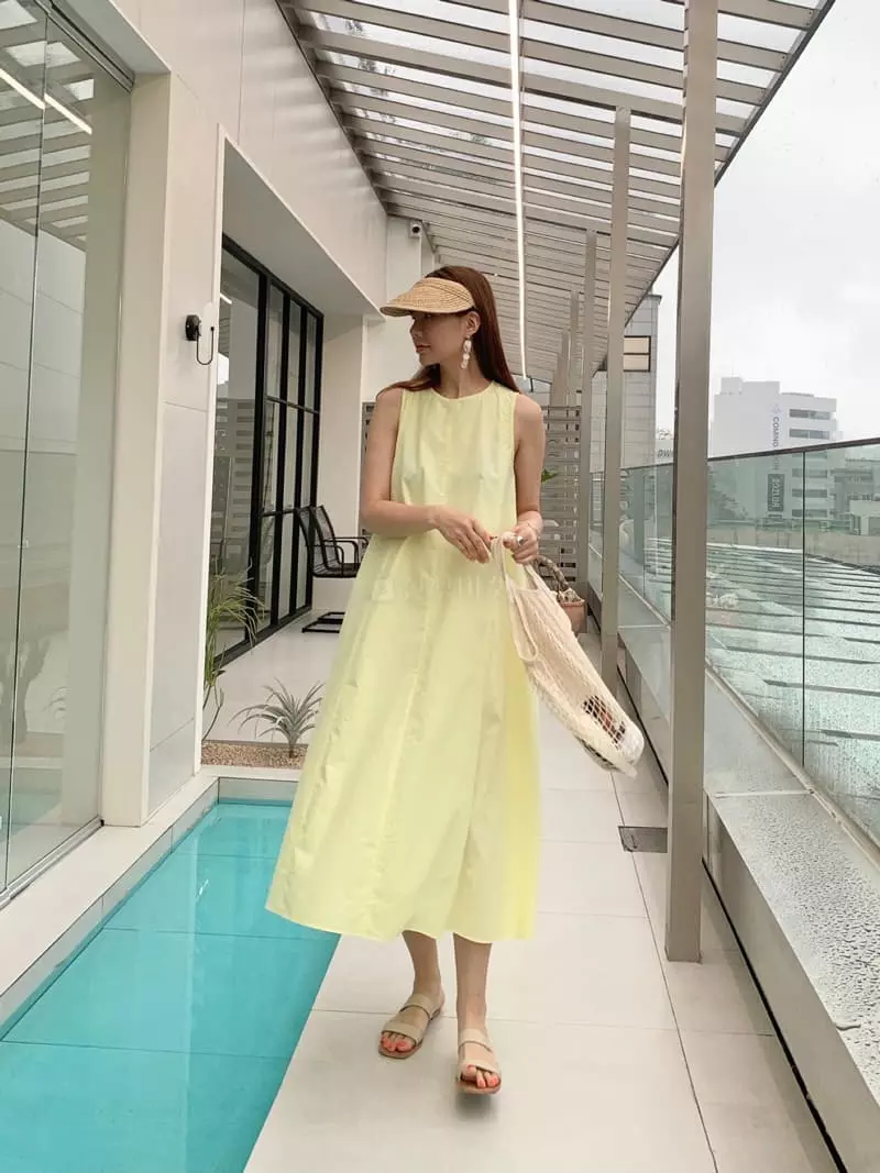 Vannuvo - Korean Women Fashion - #womensfashion - Slit String One-piece - 2