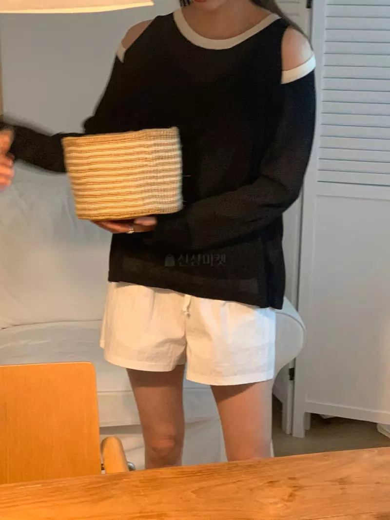 Vannuvo - Korean Women Fashion - #womensfashion - Linen Color Slit Knit Tee - 3