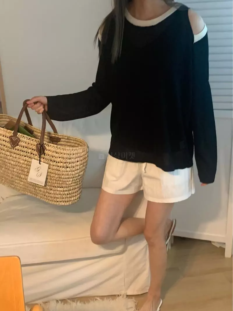 Vannuvo - Korean Women Fashion - #womensfashion - Linen Color Slit Knit Tee - 5