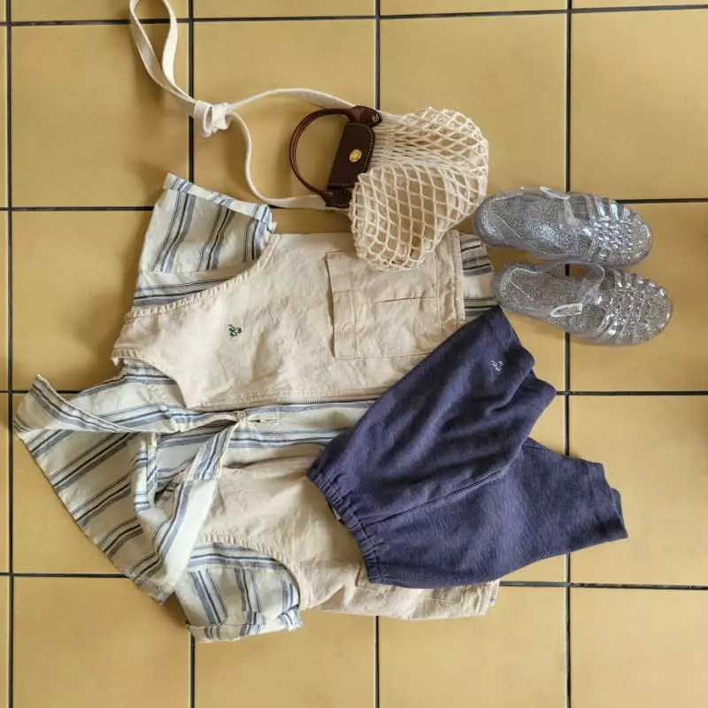 Wednesday - Korean Children Fashion - #kidzfashiontrend - Fisher Man Vest - 12