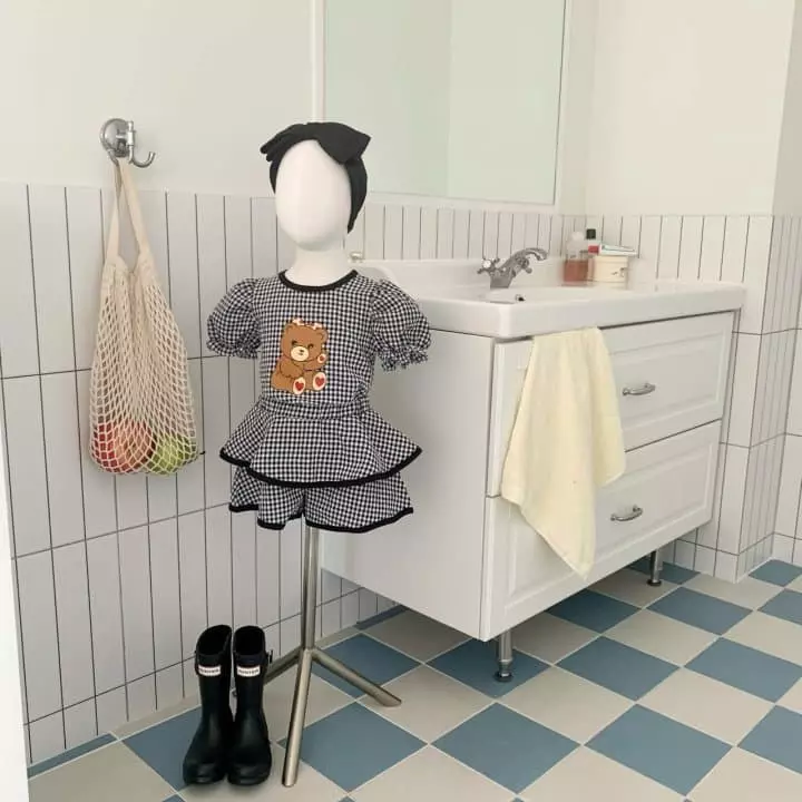 Yellow Factory - Korean Children Fashion - #minifashionista - Heart Bear Top Bottom Set - 12