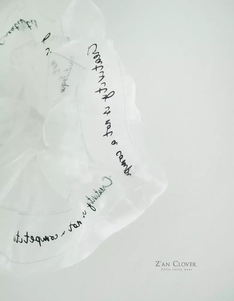 Zan Clover - Korean Children Fashion - #littlefashionista - Overfit Lettering Hairring - 3