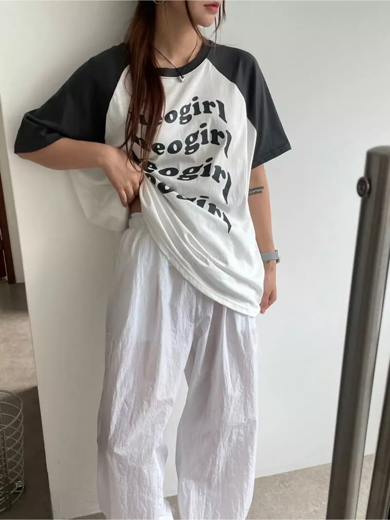 08 Room - Korean Women Fashion - #momslook - Neo Raglan Tee - 3