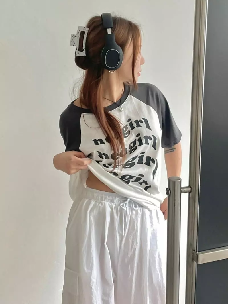 08 Room - Korean Women Fashion - #momslook - Neo Raglan Tee - 5