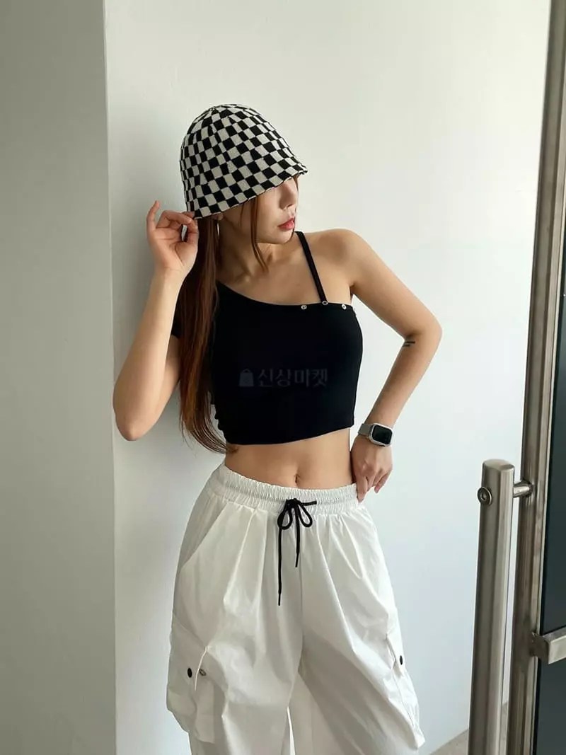 08 Room - Korean Women Fashion - #momslook - 3 Way Tee - 5