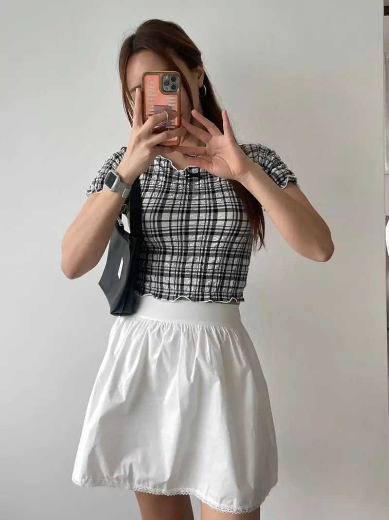 08 Room - Korean Women Fashion - #momslook - Check Embo Blouse - 9