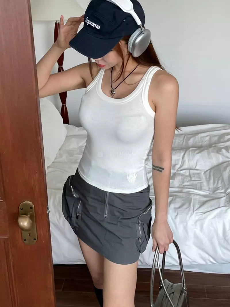 08 Room - Korean Women Fashion - #thatsdarling - Love Embrodiery Sleeveless - 2