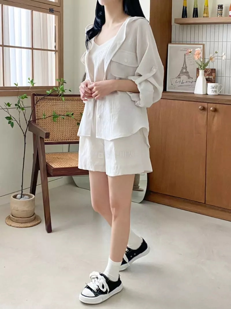 1st Gi - Korean Women Fashion - #thelittlethings - River Shorts - 3