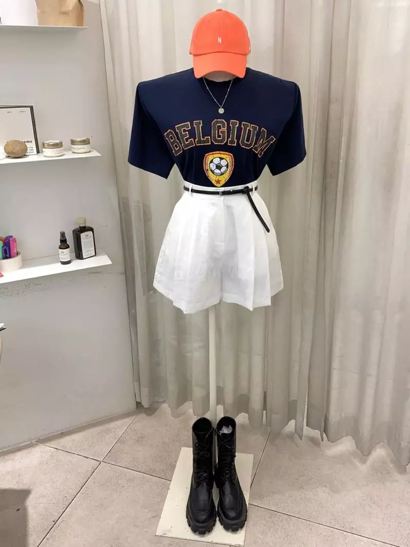3 Rooms - Korean Women Fashion - #shopsmall - Linen Shorts - 8