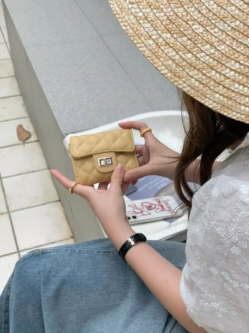 A In - Korean Women Fashion - #momslook - Quilting Min Wallet - 11