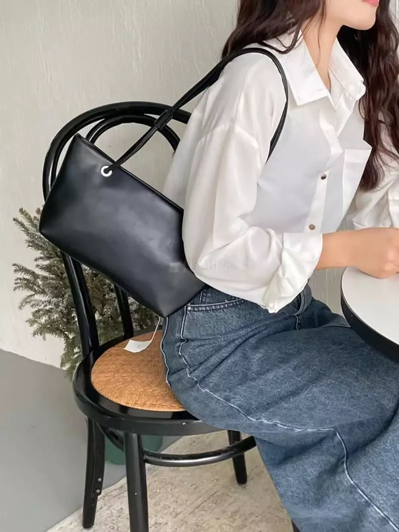 A In - Korean Women Fashion - #momslook - Simply Shoulder Bag - 11