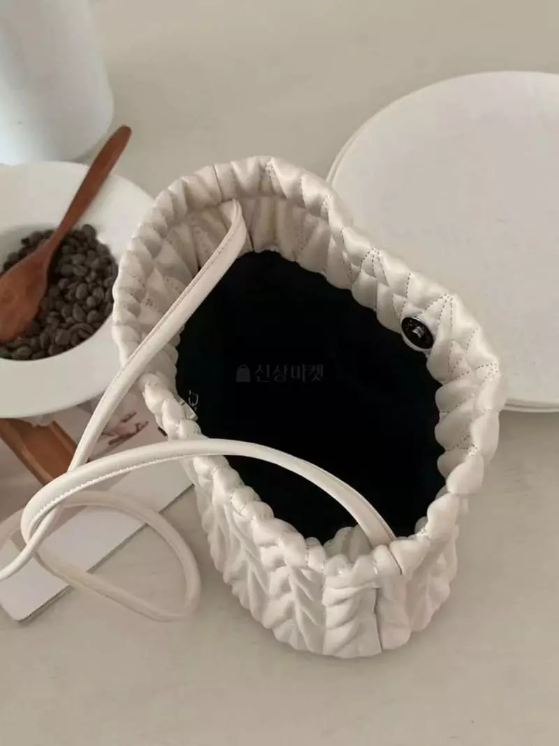 A In - Korean Women Fashion - #momslook - Shiny Daily Bag - 7