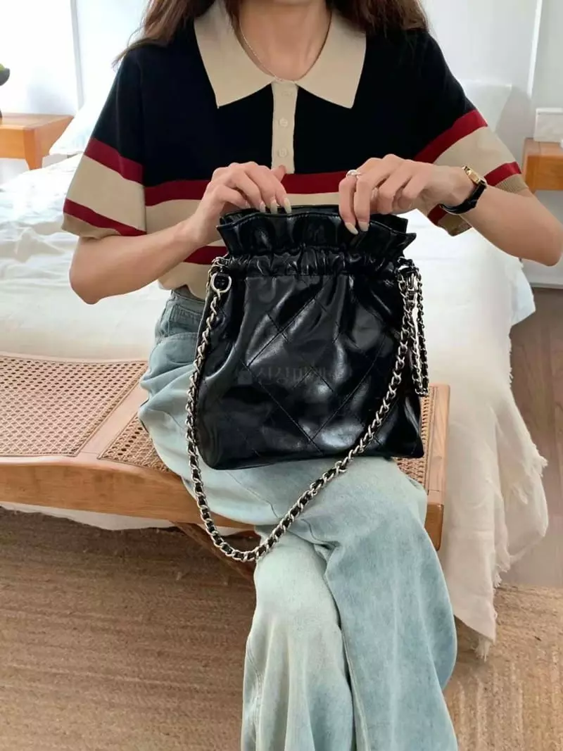 A In - Korean Women Fashion - #womensfashion - Lanez Quilitng Chain Bag - 4